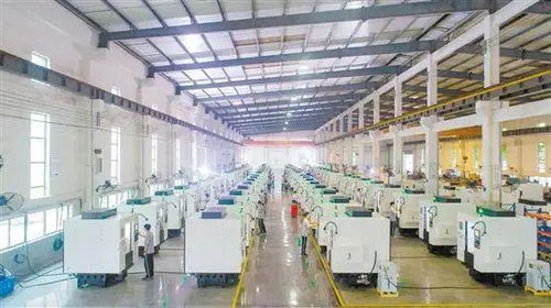 璀璨煙火映蓬江，科技賦能工業興——新春煙花匯演暨電子產品技術發展展望